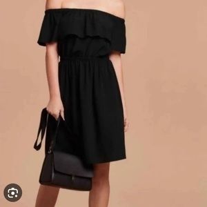 Aritzia Wilfred hosta off the shoulder mini dress with pockets size small white